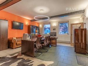 Prodej rodinného domu, Ledenice, Náměstí, 195 m2