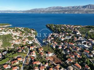 Prodej vícegeneračního domu, Splitska, Chorvatsko, 190 m2