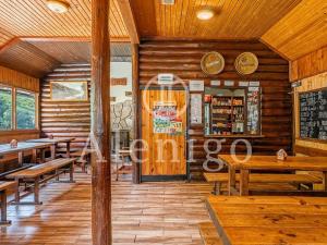 Prodej restaurace, Skryje, 124 m2