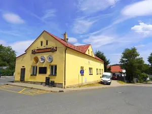 Prodej restaurace, Psáry, Hlavní, 182 m2