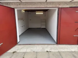 Pronájem garáže, Chropyně, 18 m2