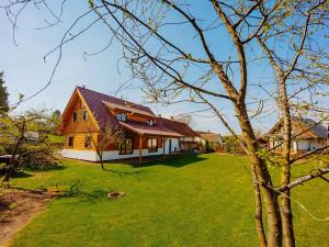 Prodej rodinného domu, Lužany, 425 m2