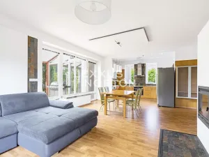 Pronájem rodinného domu, Statenice, Keltská, 280 m2