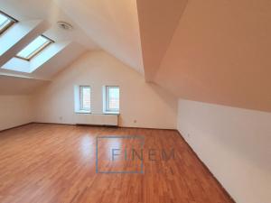 Pronájem bytu 3+kk, Kralupy nad Vltavou, Palackého nám., 75 m2