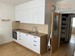 Pronájem bytu 1+kk, Hustopeče, Gen. Peřiny, 32 m2