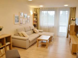 Pronájem bytu 4+1, Praha - Modřany, Petržílova, 93 m2