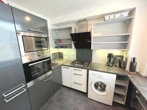 Pronájem bytu 1+1, Praha - Černý Most, Ronešova, 38 m2