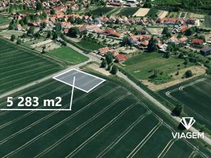 Prodej podílu pole, Bechlín, 2641 m2