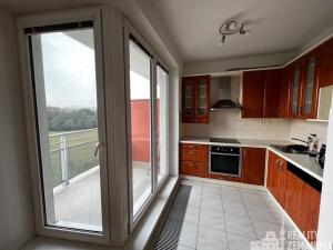 Pronájem bytu 2+kk, Praha - Záběhlice, Mattioliho, 69 m2