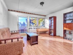 Prodej bytu 3+1, Slavče, 64 m2