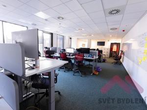 Pronájem kanceláře, Praha - Karlín, Sokolovská, 289 m2