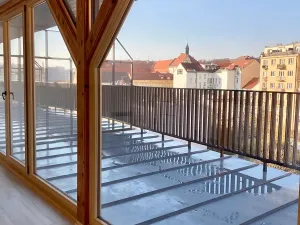 Pronájem bytu 2+kk, Praha - Košíře, Vrchlického, 47 m2