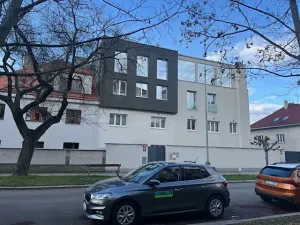 Pronájem kanceláře, Praha - Podolí, Na lysině, 388 m2