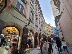 Pronájem obchodního prostoru, Praha - Staré Město, Karlova, 22 m2