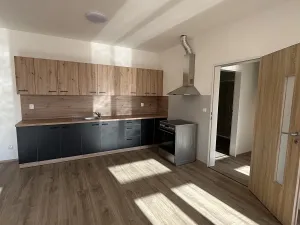 Pronájem bytu 3+kk, Křesetice, 75 m2