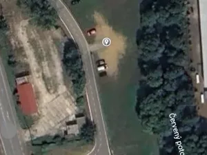 Pronájem komerčního pozemku, Bavoryně, 100 m2