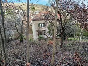 Prodej pozemku pro bydlení, Praha - Hlubočepy, Nad Zlíchovem, 1490 m2