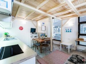 Prodej bytu 1+kk, Praha - Nové Město, Štěpánská, 39 m2