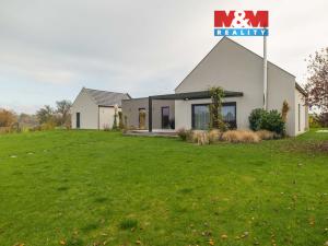 Prodej rodinného domu, Loukovec, 213 m2