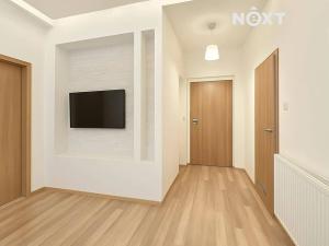 Prodej bytu 2+kk, Praha - Libeň, Na stráži, 49 m2