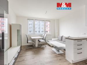 Prodej bytu 2+kk, Cvikov, Sídliště, 43 m2