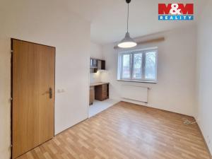 Pronájem bytu 1+1, Předměřice nad Labem, Hradecká, 28 m2