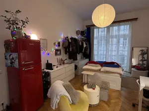 Pronájem bytu 1+kk, Praha - Žižkov, Orebitská, 32 m2