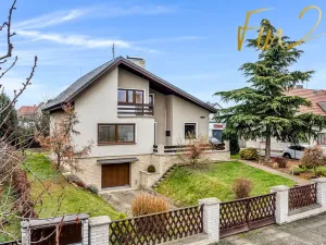 Prodej rodinného domu, Čelákovice, Fügnerova, 138 m2