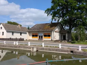 Prodej obchodního prostoru, Polesí, 150 m2