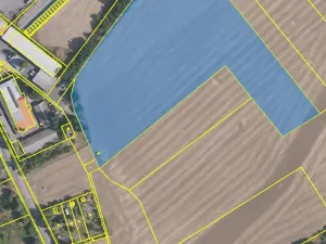 Prodej komerčního pozemku, Veltrusy, 27806 m2