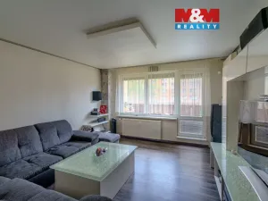 Prodej bytu 3+1, Orlová - Lutyně, Karla Dvořáčka, 67 m2