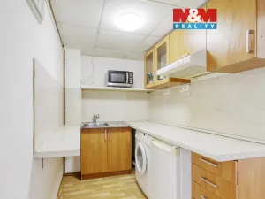 Pronájem bytu 2+kk, Klatovy - Klatovy II, K Letišti, 60 m2