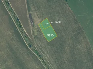 Prodej pole, Stará Turá, Slovensko, 5600 m2