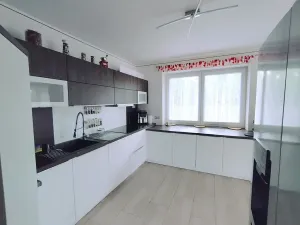 Prodej rodinného domu, Chýně, Ke Skále, 220 m2
