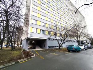 Prodej bytu 3+1, Pardubice, Družby, 78 m2