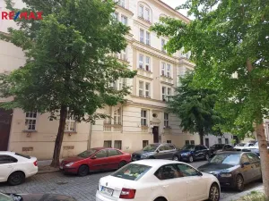 Pronájem bytu 1+kk, Praha - Bubeneč, dr. Zikmunda Wintra, 30 m2