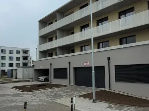 Pronájem bytu 2+kk, Pardubice, Nová Tesla, 55 m2