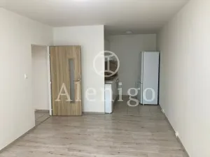 Prodej bytu 2+kk, Praha, 44 m2