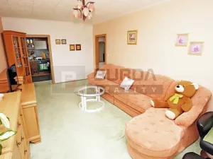 Prodej bytu 3+1, Neratovice, Na Skalkách, 81 m2