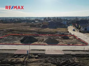 Prodej pozemku pro bydlení, Kly, 821 m2