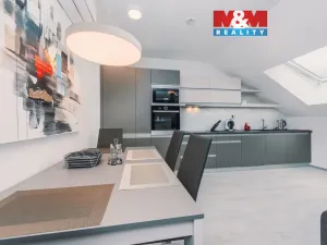 Pronájem bytu 2+kk, Pardubice - Zelené Předměstí, Na Hrádku, 68 m2