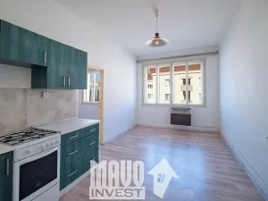 Pronájem bytu 2+kk, Praha - Nusle, Žateckých, 51 m2
