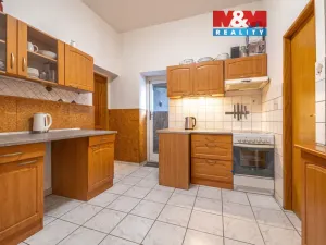 Prodej bytu 4+1, Nový Bor - Arnultovice, Gen. Svobody, 97 m2