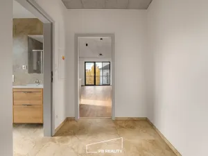 Pronájem bytu 1+kk, Plzeň, Kamenická, 34 m2