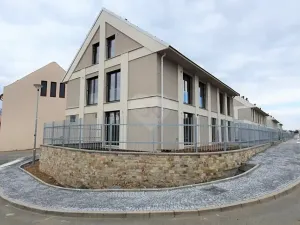 Pronájem bytu 2+kk, Praha - Královice, Ke Tvrzi, 117 m2