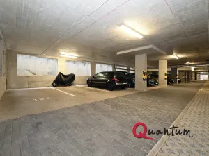 Pronájem garážového stání, Praha - Stodůlky, Svitákova, 14 m2