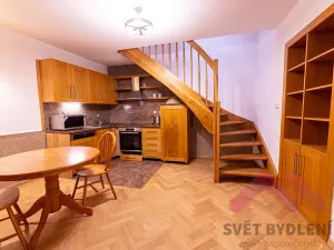 Pronájem bytu 2+kk, Praha - Smíchov, Tomáškova, 44 m2
