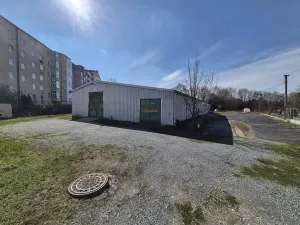 Pronájem skladu, Plzeň, Lipová, 700 m2