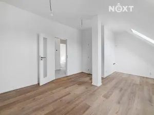 Prodej bytu 2+kk, Praha - Vysočany, Kolmá, 43 m2