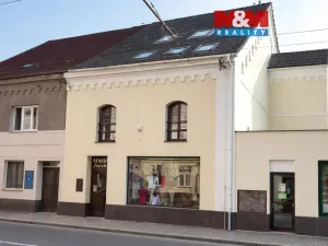 Pronájem bytu 2+1, Lázně Bohdaneč, Šípkova, 70 m2